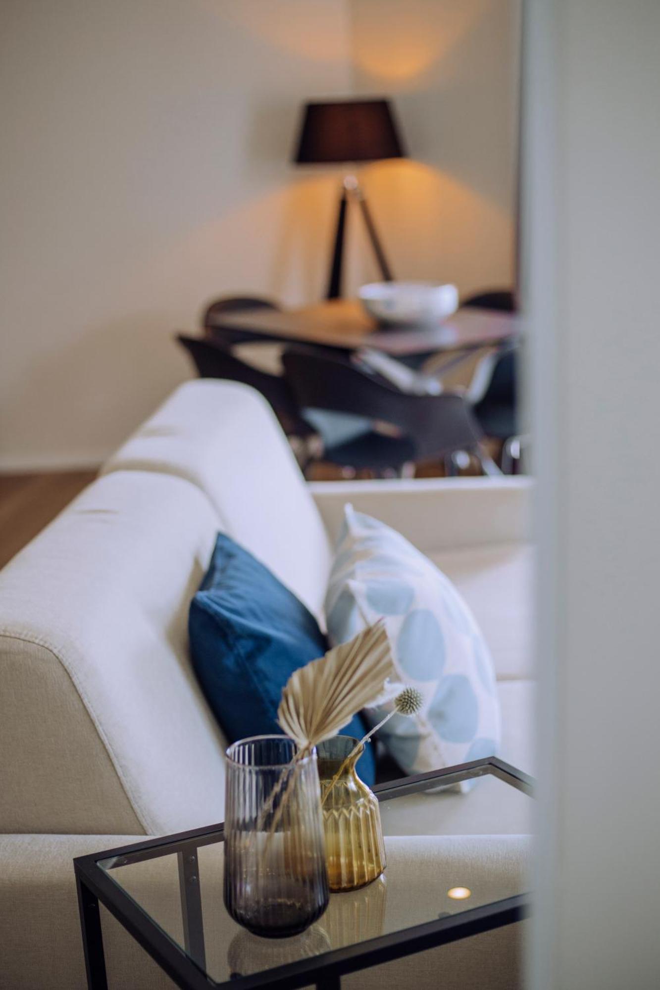 Ah Porticcioli Boutique Apartments San Felice del Benaco Buitenkant foto
