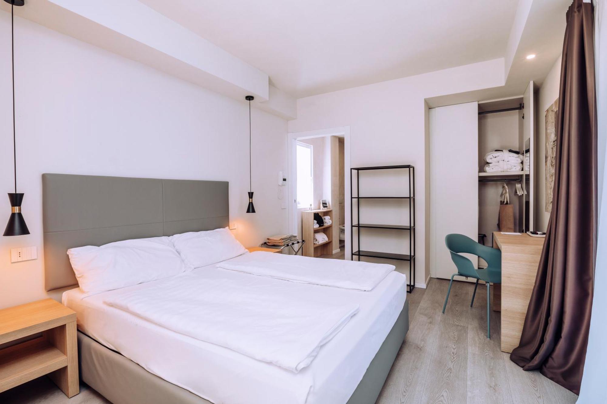 Ah Porticcioli Boutique Apartments San Felice del Benaco Buitenkant foto